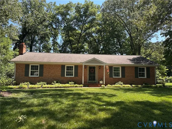 9154 Avondale Dr, Mechanicsville, VA 23116