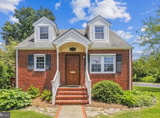 10401 Grandin Rd, Silver Spring, MD 20902