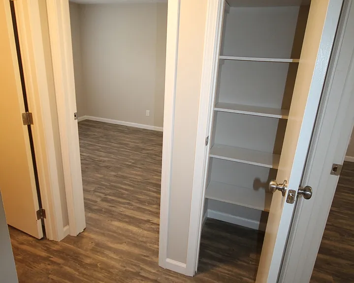 451 Alden Ave — Photo 35