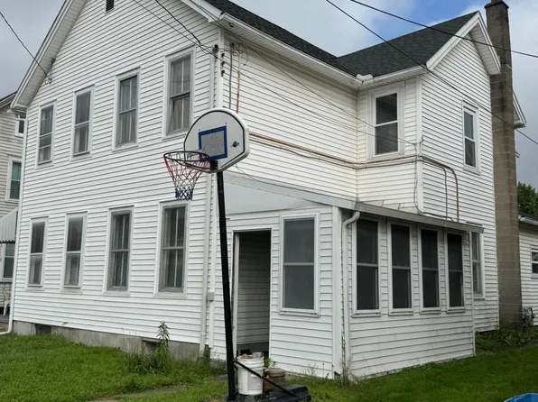 615 Broad St, Berwick, PA 18603