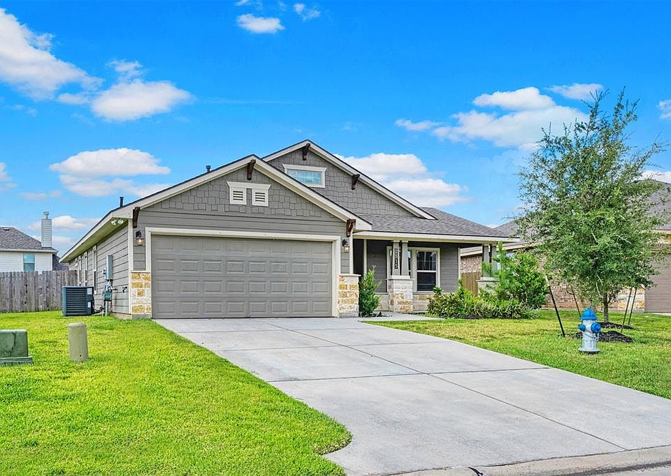 1st image of 2515 Amy Lee Dr