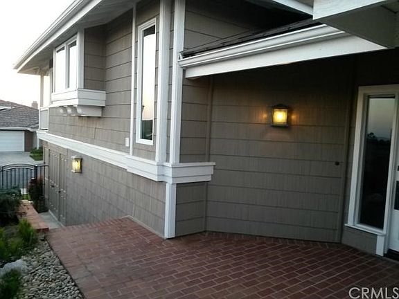 2nd image of 900 Gardenia Way