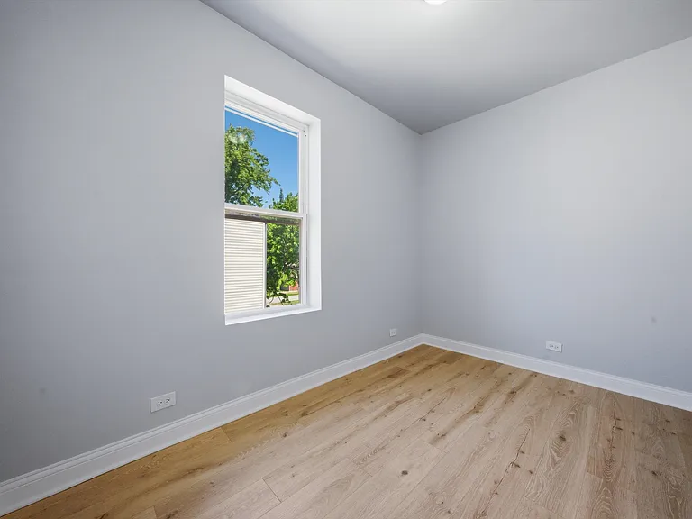 541 N Lawndale Ave #3 — Photo 7