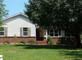 103 Jay Cir, Moore, SC 29369