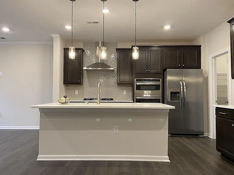 814 Patriot Summit Ln — Photo 5