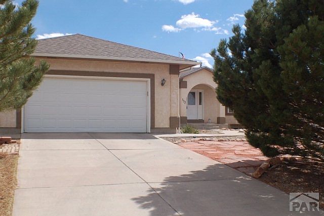 1st image of 552 N Boyero Ave