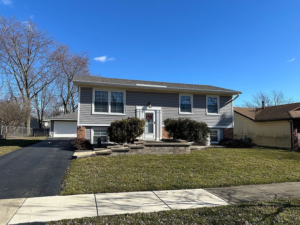 2nd image of 240 Waterman Dr