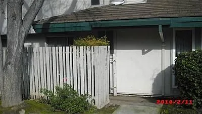 1003 Roundtree Ct photo 1