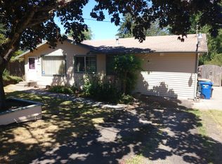 3744 SW 98th St, Seattle, WA 98126