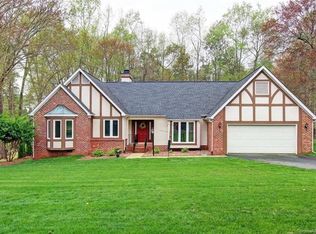 156 Ridgetop Rd, Mooresville, NC 28117