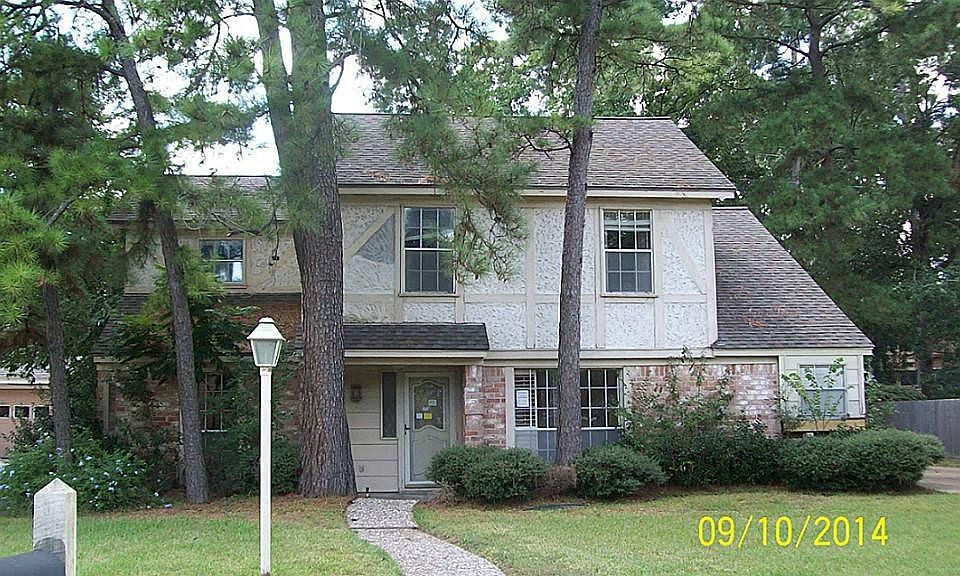 1st image of 14915 Pebble Bend Dr