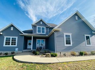 76 Firewood Dr, Parkersburg, WV 26101