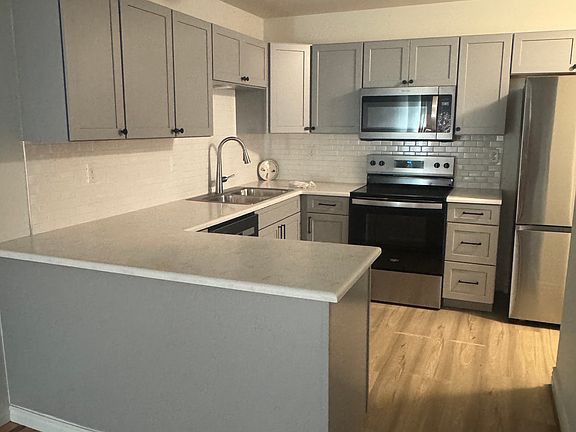2nd image of 1071 Artemis Cir