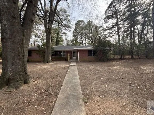 2927 Lyons St, Texarkana, TX 75501