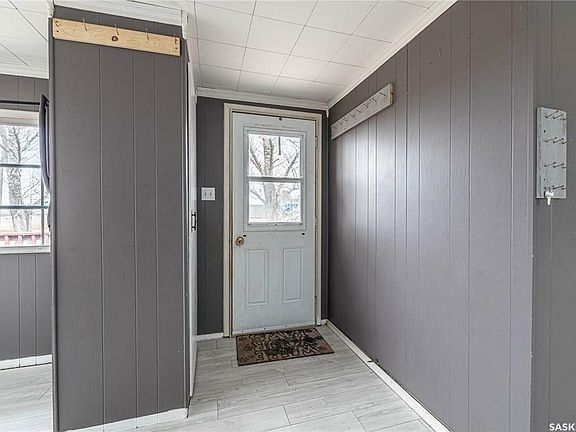 4th image of 19 Ernfold St