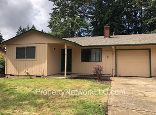 17985 Davis St, Sandy, OR 97055