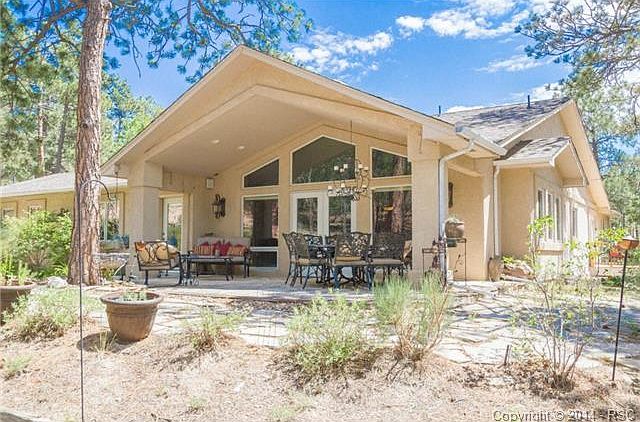 Large stone patio 