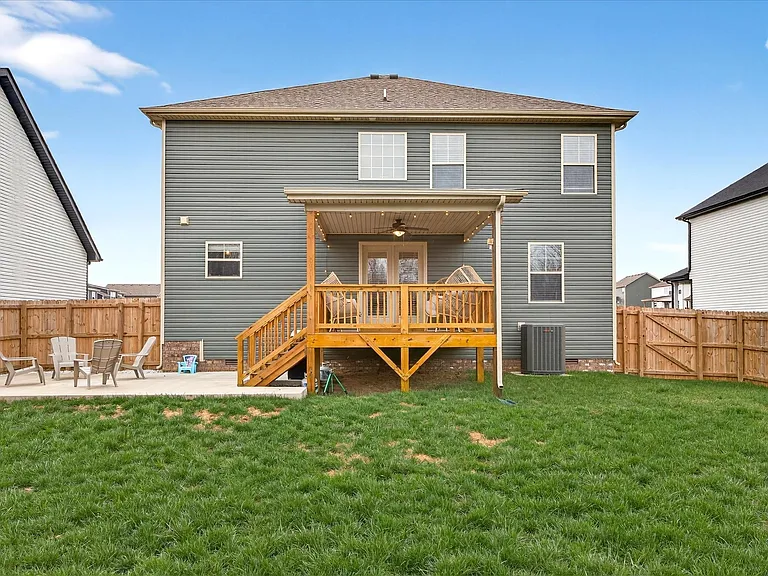 2361 Bridgeport Way — Photo 35