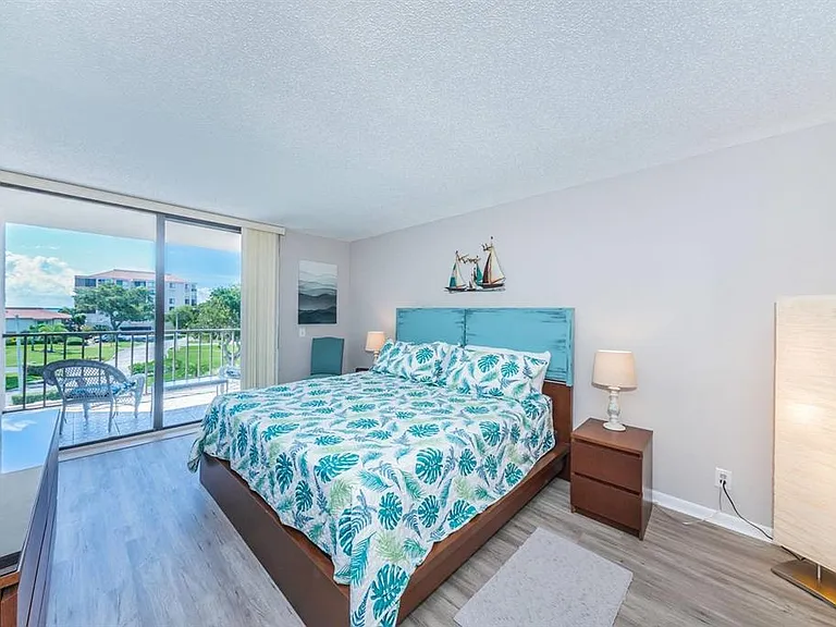 6219 Palma Del Mar Blvd S #305 — Photo 6
