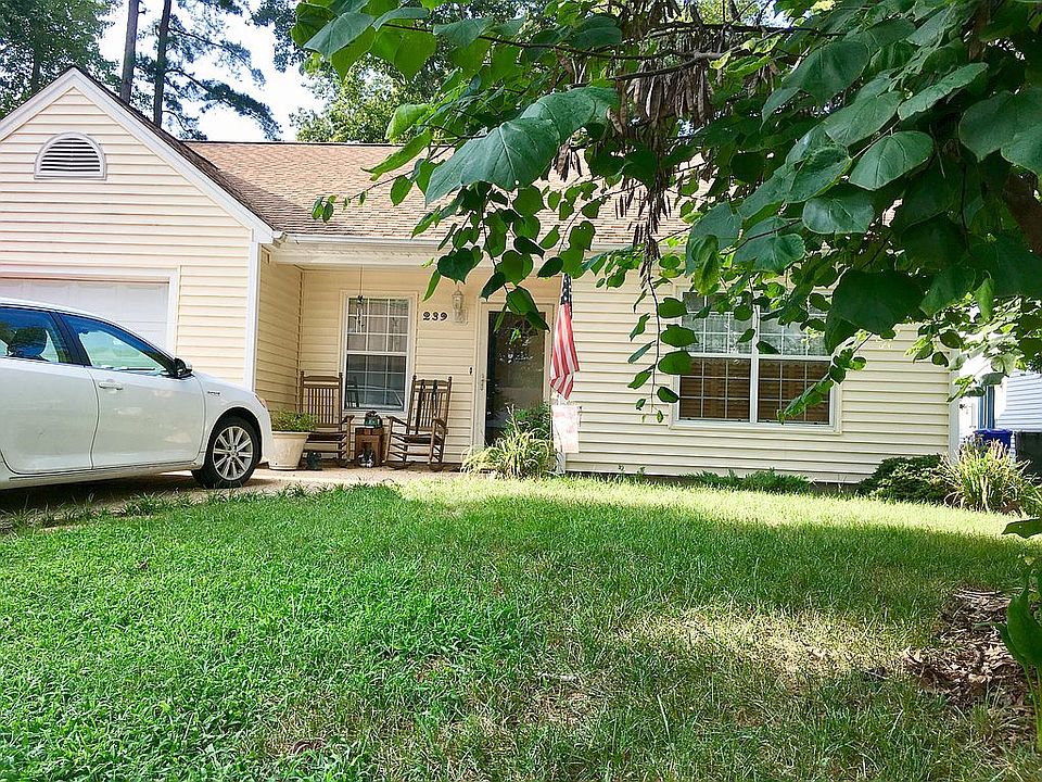 1st image of 239 Ashridge Ln