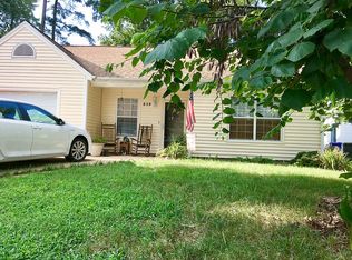 239 Ashridge Ln, Newport News, VA 23602