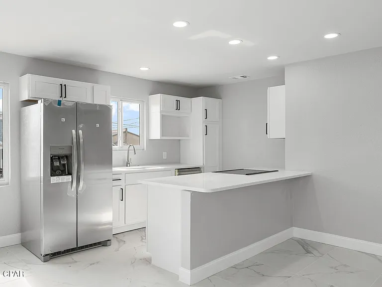 3908 Ocean View Dr #A — Photo 13