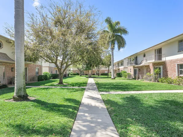 2015 S Seacrest Boulevard #C, Boynton Beach, FL 33435