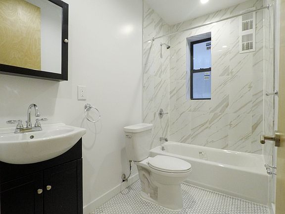 4th image of 1473 Pacific St APT 6