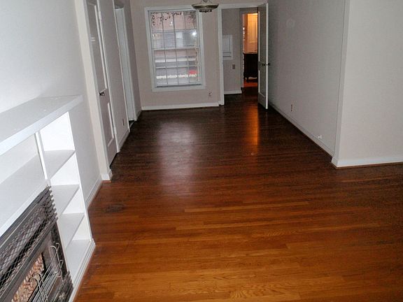 gas fireplace in LR & hdwood floors