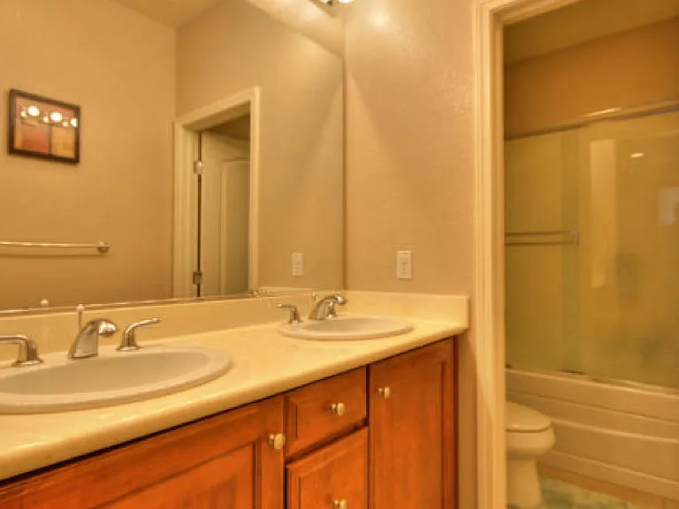 1027 Aquamarine Ter — Photo 13