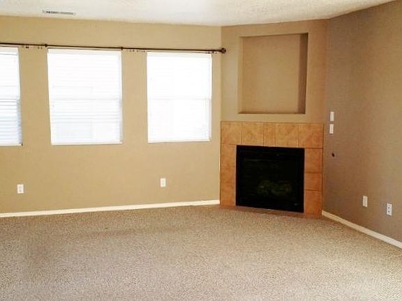 3rd image of 1617 San Pedro Rd NE