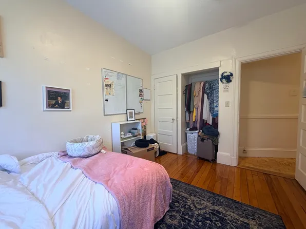 1234 Commonwealth Ave, Allston, MA