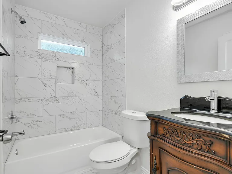 818 N Virginia St — Photo 11