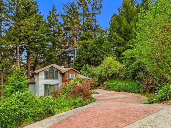448 Tanglewood Rd, Arcata, CA 95521