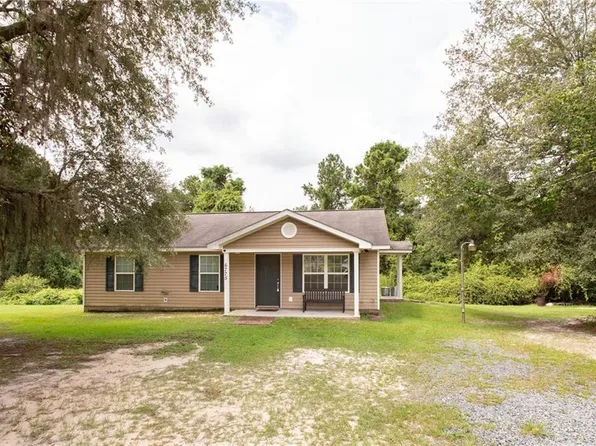 6775 Oak Ridge Cir, Blackshear, GA 31516
