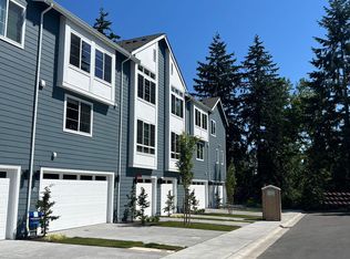 18782 67th Ave NE #2, Kenmore, WA 98028