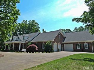 1609 Burlington Rd, Roxboro, NC 27573