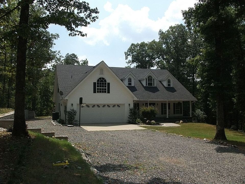 1st image of 1680 Riverview Dr