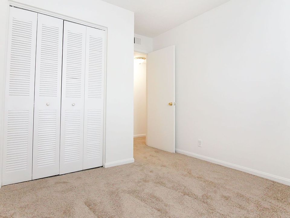 905 Paddock Apartments 416 Hollow Creek Rd Lexington KY Zillow