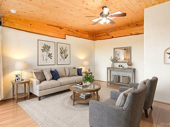 3rd image of 212 Skyhawk Lane