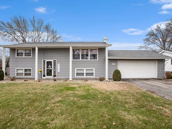 1442 Fruitwood Dr, Saint Joseph, MI 49085