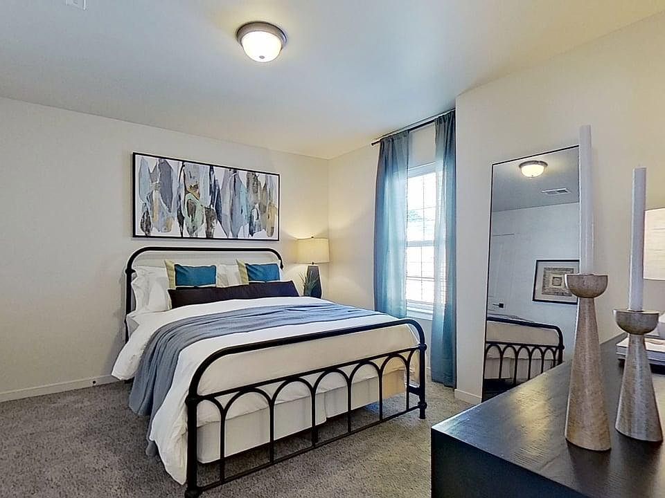 Forestwood-Bedroom