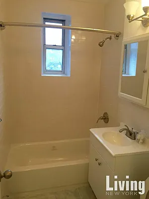 Rented by Living New York | media 5