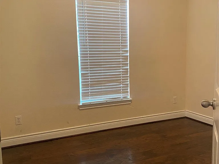 14434 Summer Garden Dr — Photo 17