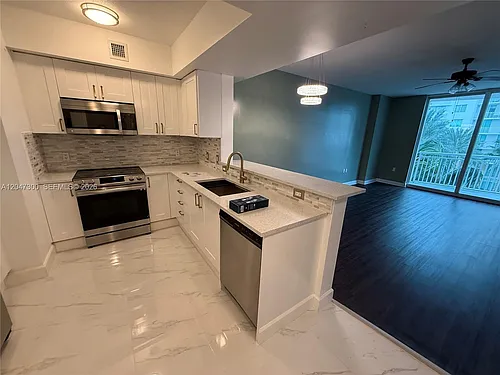 1745 E Hallandale Beach Blvd Photo 1