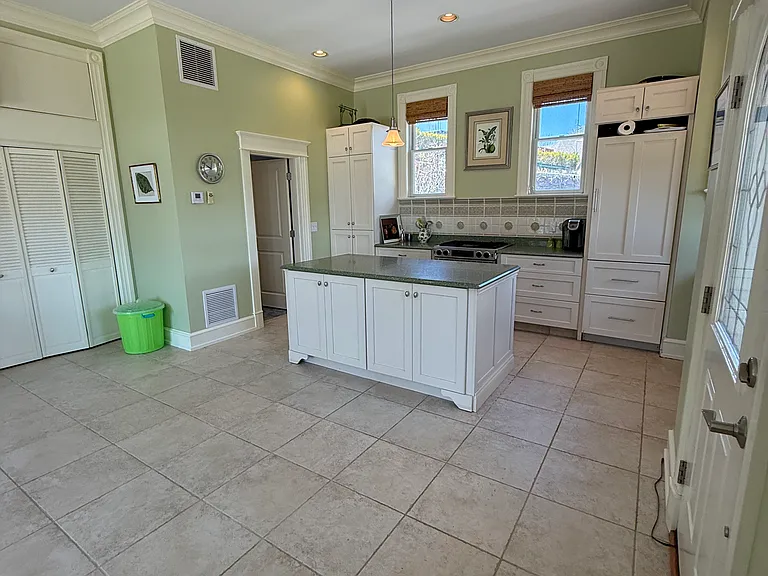 7 Ocean View Hwy — Photo 10
