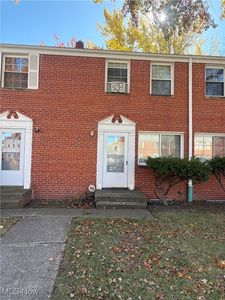 450 Kenwood Dr #E-12, Euclid, OH, 44123