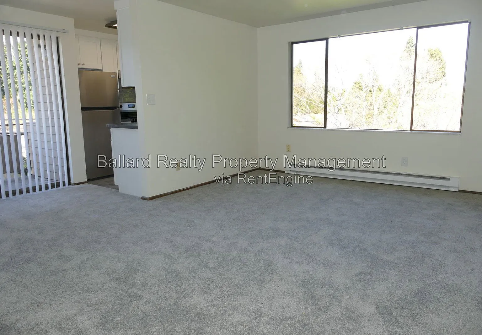 2 bed, 1.0 bath, 950 sqft, $2,050 — Photo 3