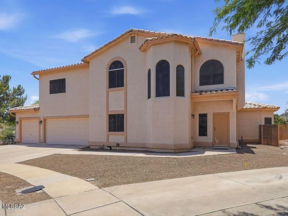 2nd image of 8870 N Canebrake Pl