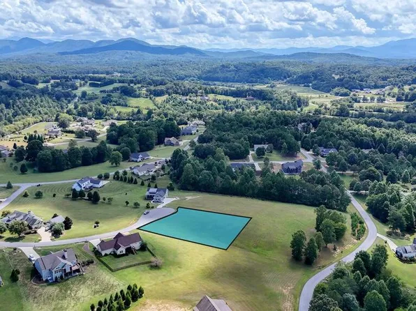 22 Bonney Ridge Rd, Blairsville, GA 30512